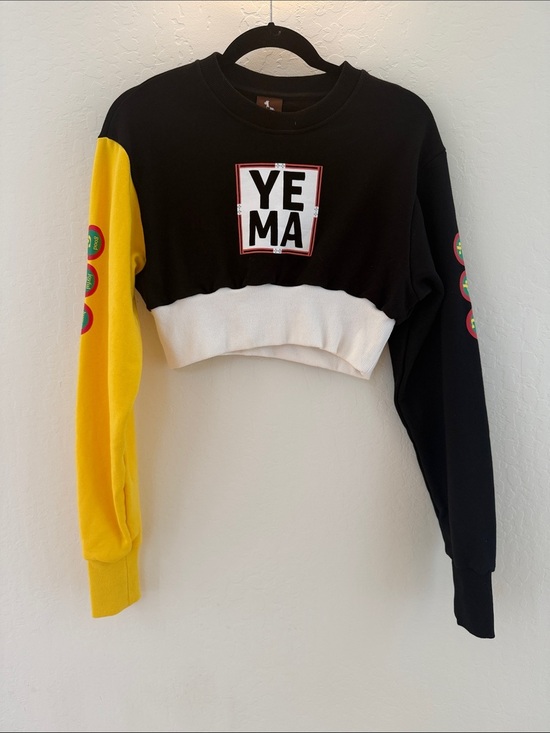 YEMA Tops - Yema Women’s Black & Yellow Cropped Sweatshirt - NWT